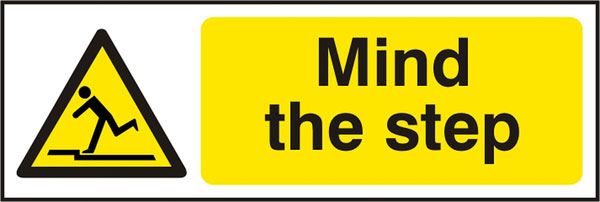 Beeswift Mind the Step Self Adhesive Vinyl Sign - 300 x 100mm (5 Pack)